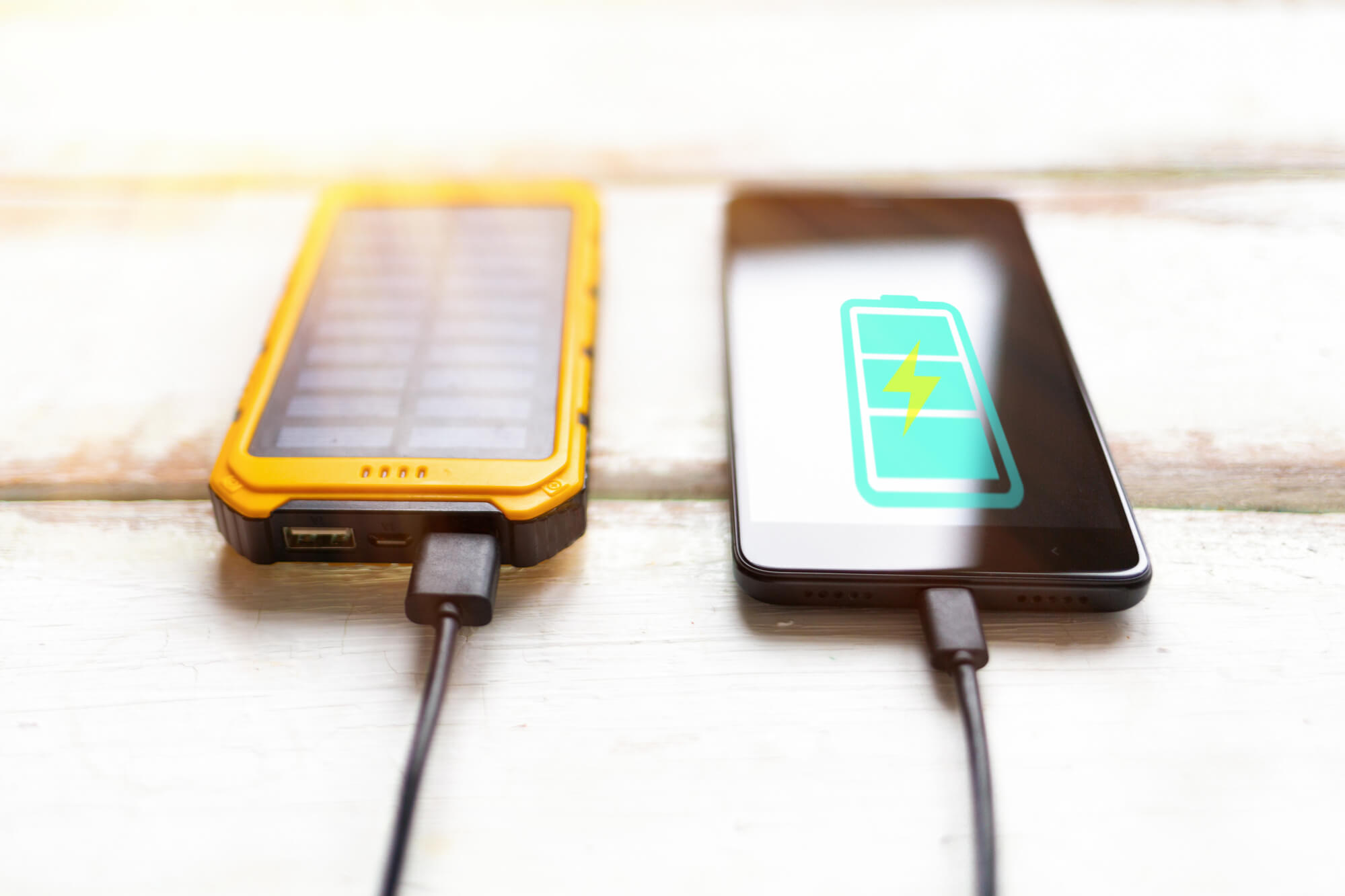 How to Use a Solar Power Bank Solar Panels Network