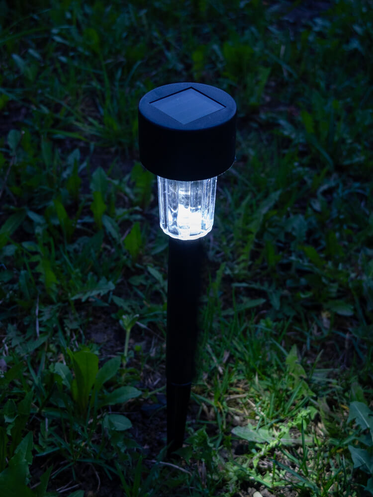 Best Solar Driveway Lights for 2023 Driveway Lights in a Stylish and