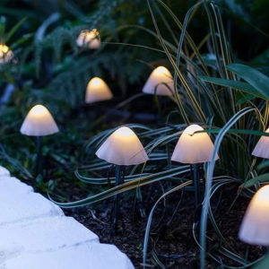 Solar Mushroom Light