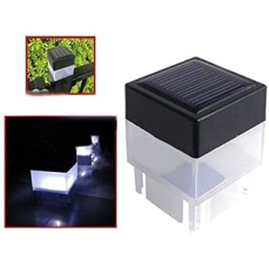 Bazaar LED Solar Power Fence Post Cap Light