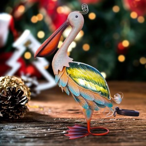 HONGLAND Solar Pelican Statue Light